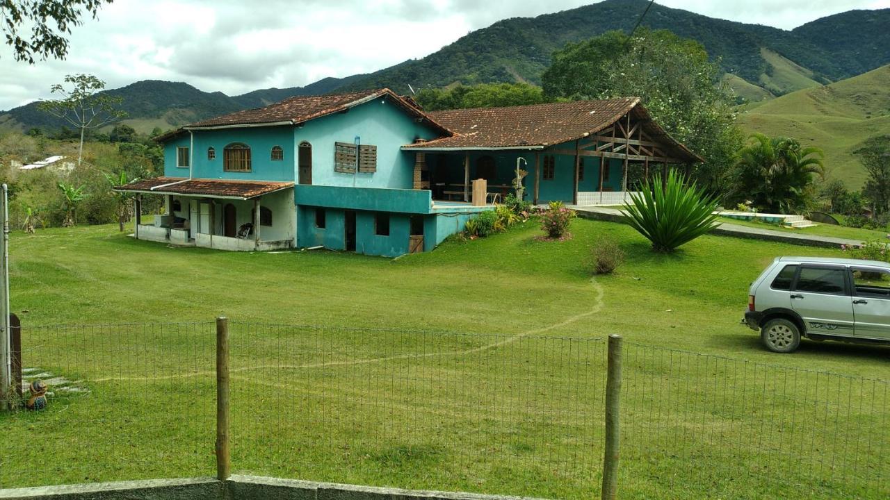 Hospedagem Faz. Soberana Vila Macaé Exterior foto